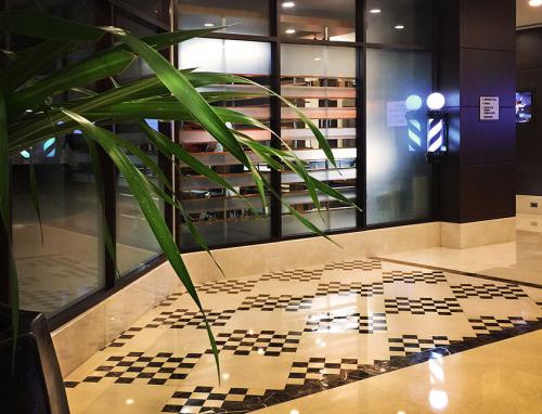 John Barbers Hotel Lobby Entrance